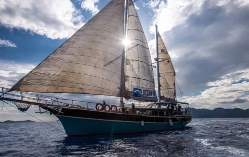 sail in greece